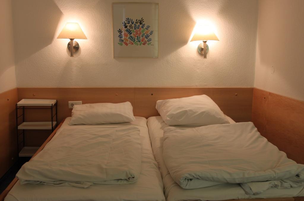City Hotel Meesenburg Würzburg Rum bild